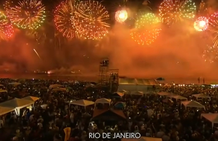 Новогодний карнавал в Рио БРАЗИЛИЯ