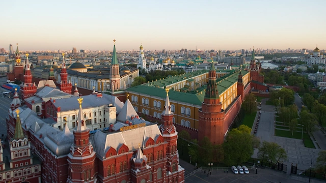 Главная крепость России: как охраняют Московский Кремль