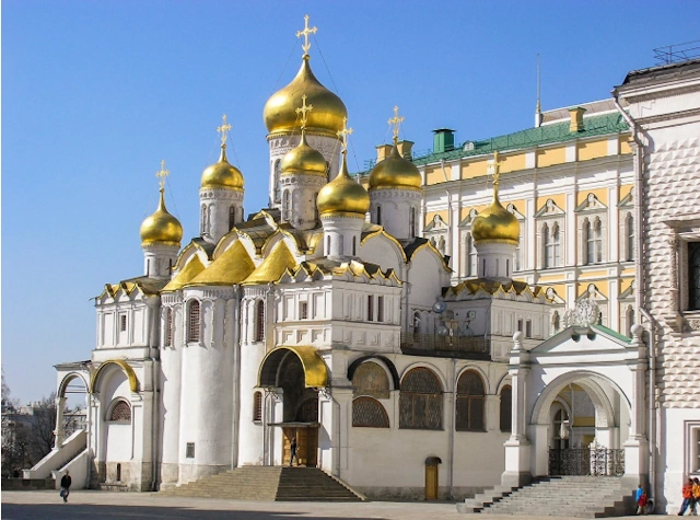 Экскурсии по московскому Кремлю